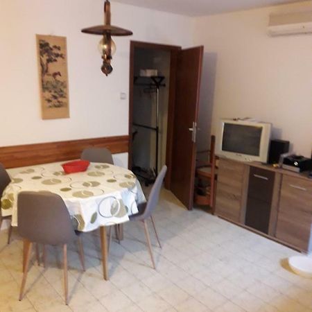 Apartman Romandic Vis Exterior foto